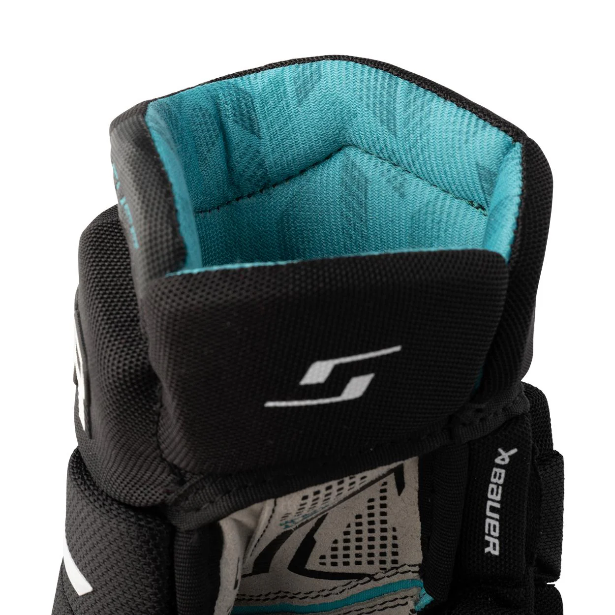 Bauer Supreme Fuse Youth Hockey Gloves (2026) - Image 5