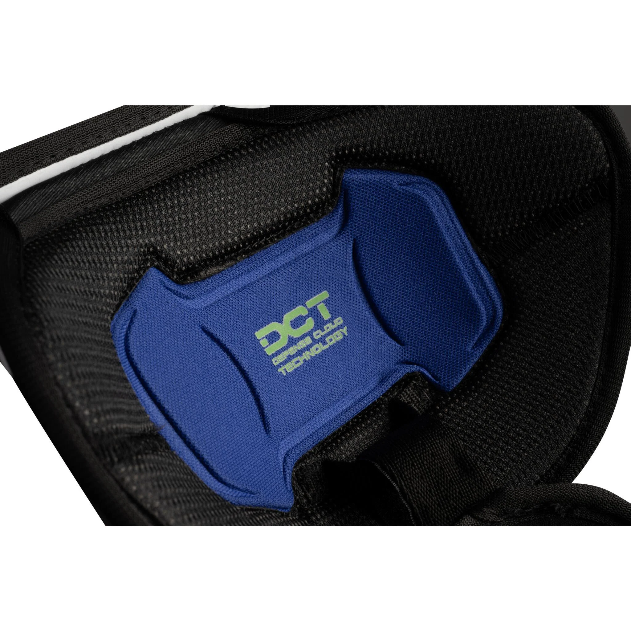 Bauer Vapor Flylite Intermediate Hockey Shoulder Pads (2025) - Image 9