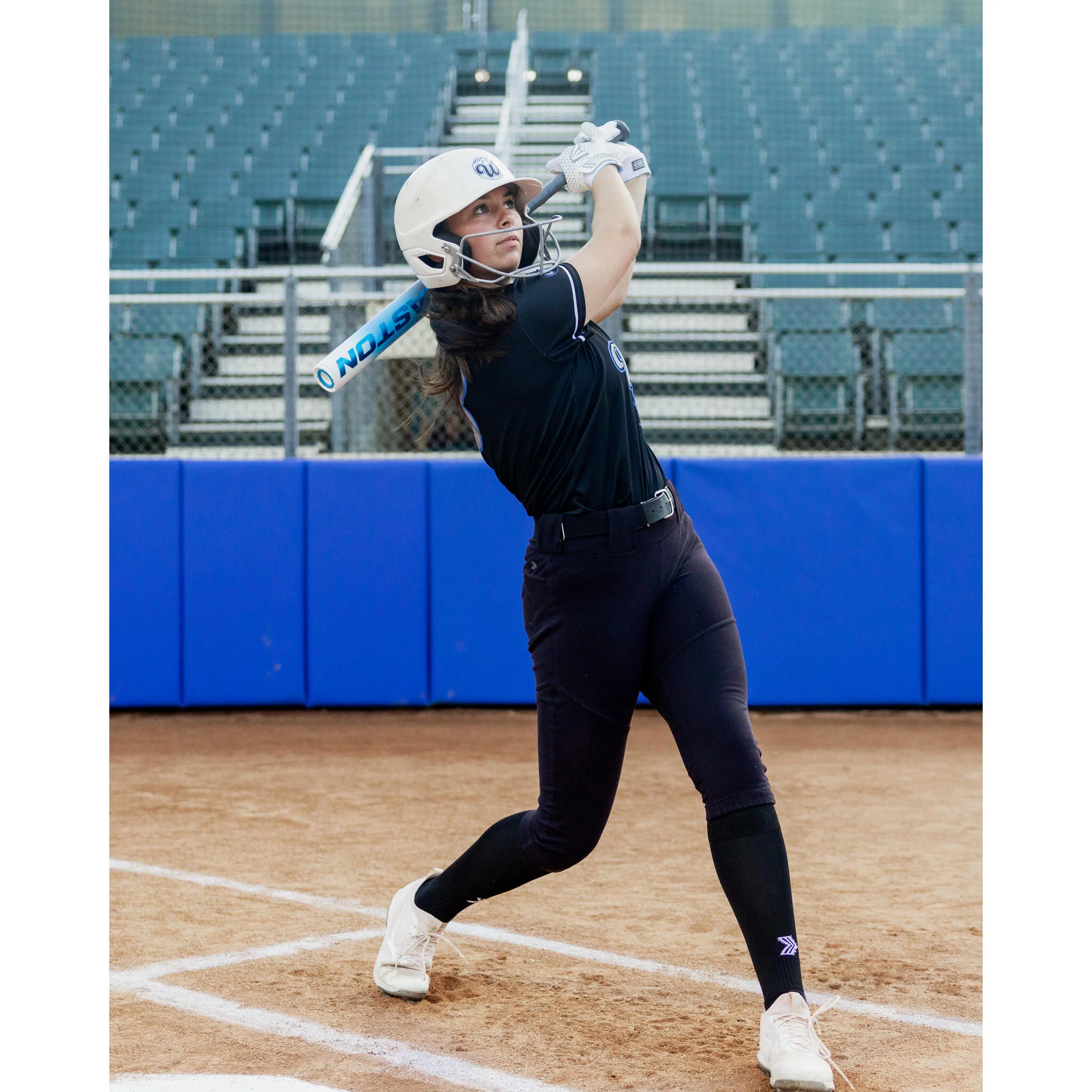 Easton Ghost OG -11 Fastpitch Softball Bat (2025) - Image 7