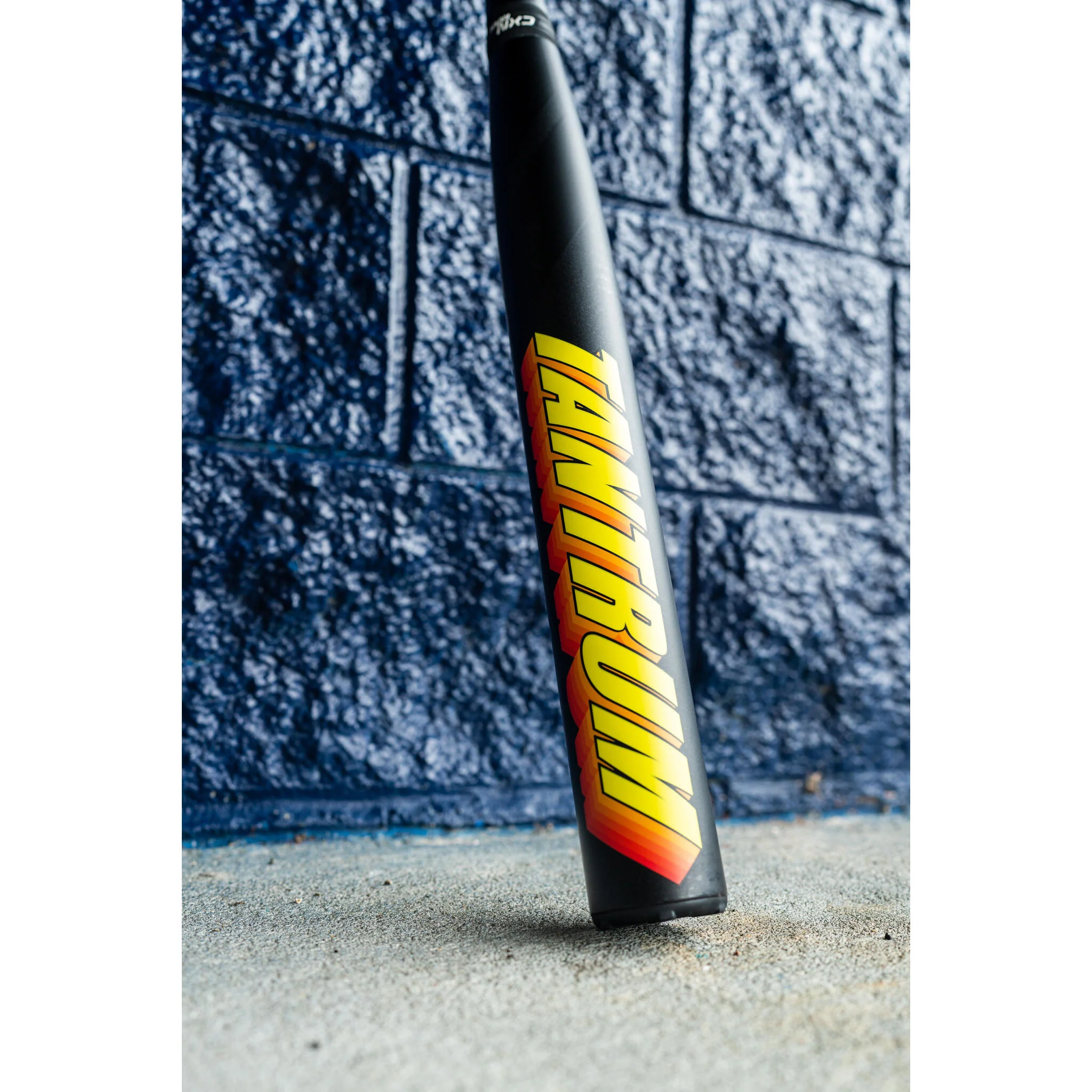 Easton Tantrum Loaded 13" 2-Piece Slo-Pitch Softball Bat (2025) - Image 2