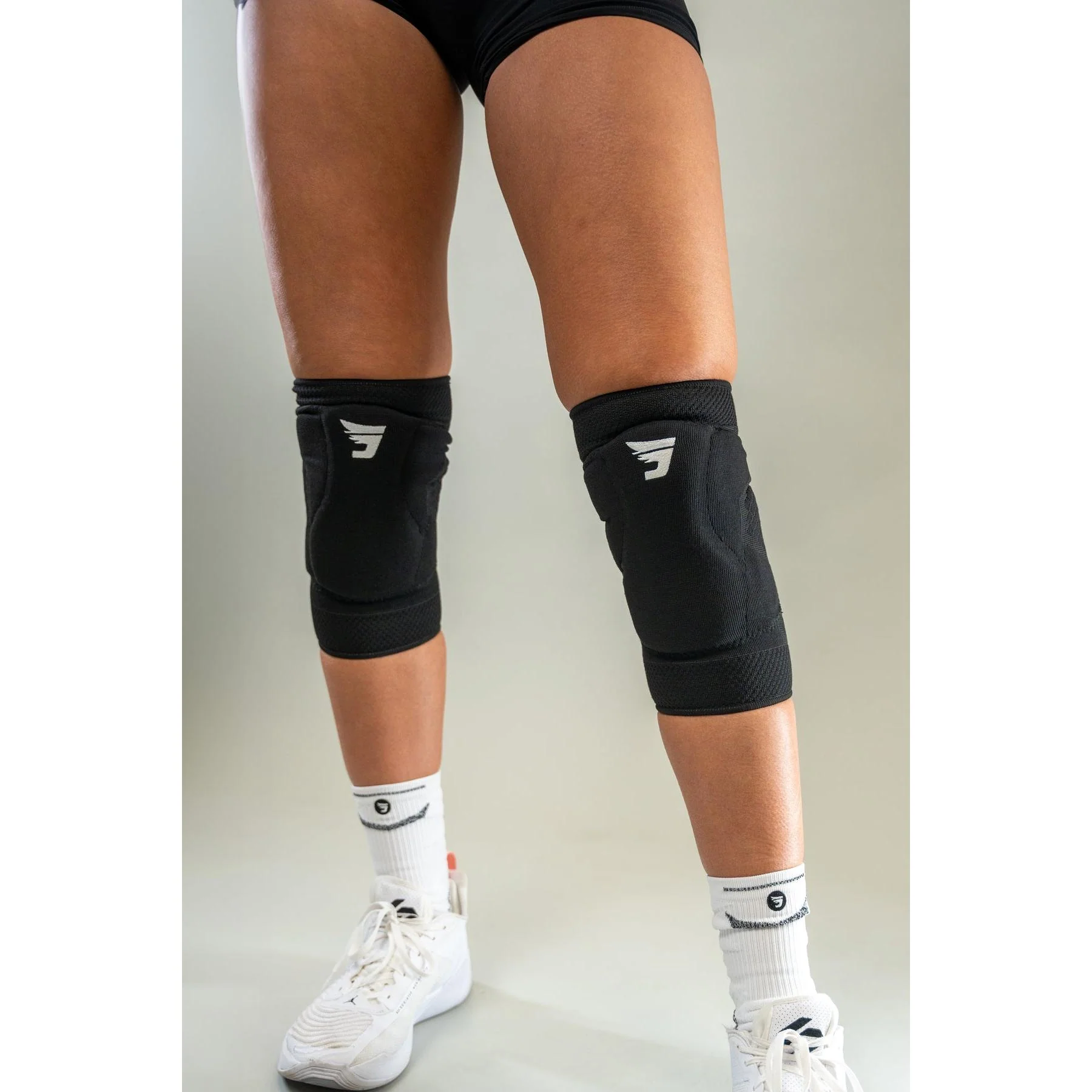 Jumplete Slidelete Volleyball Knee Pads - Image 9
