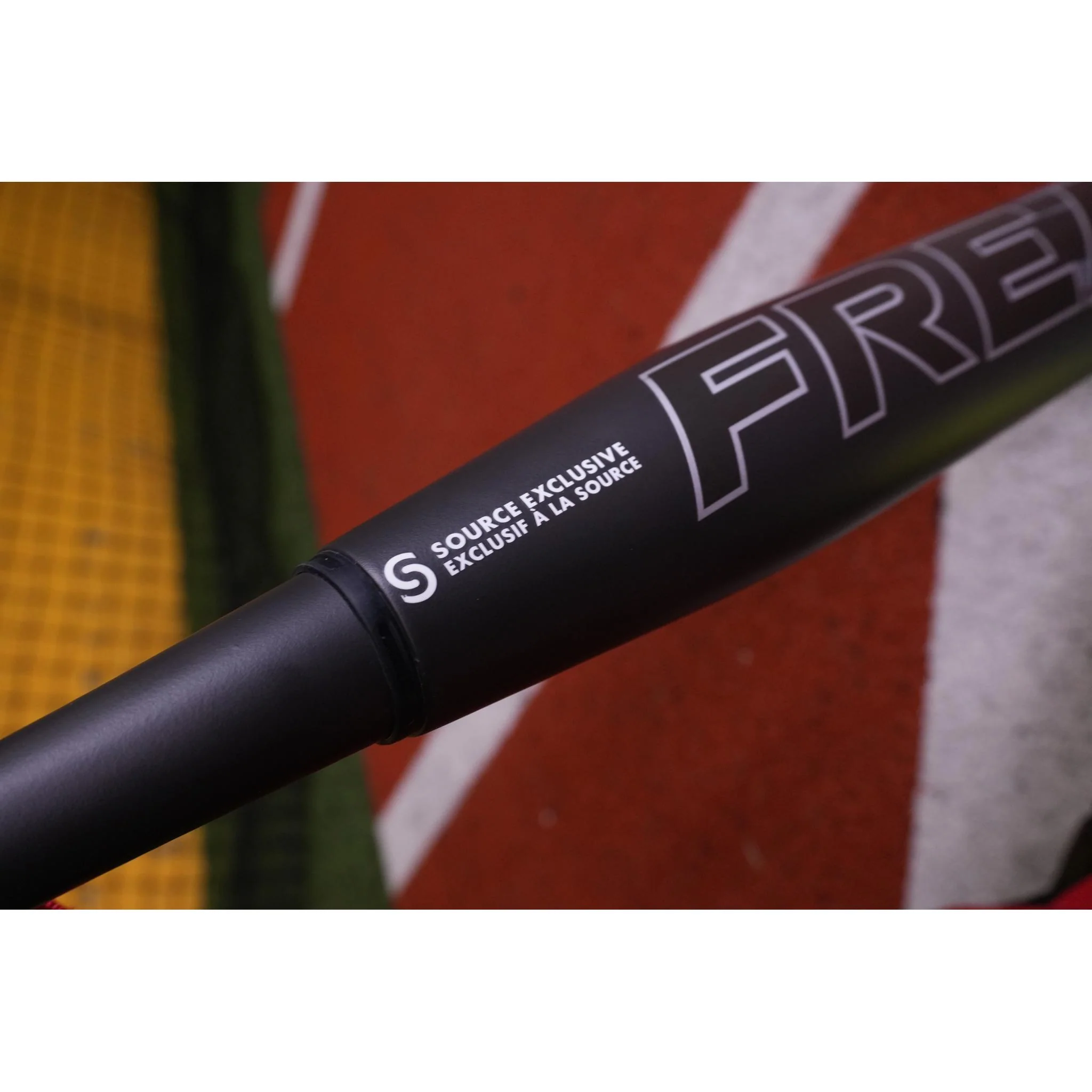 Miken Freak Black Slo-Pitch Softball Bat - Source Exclusive (2026) - Image 3