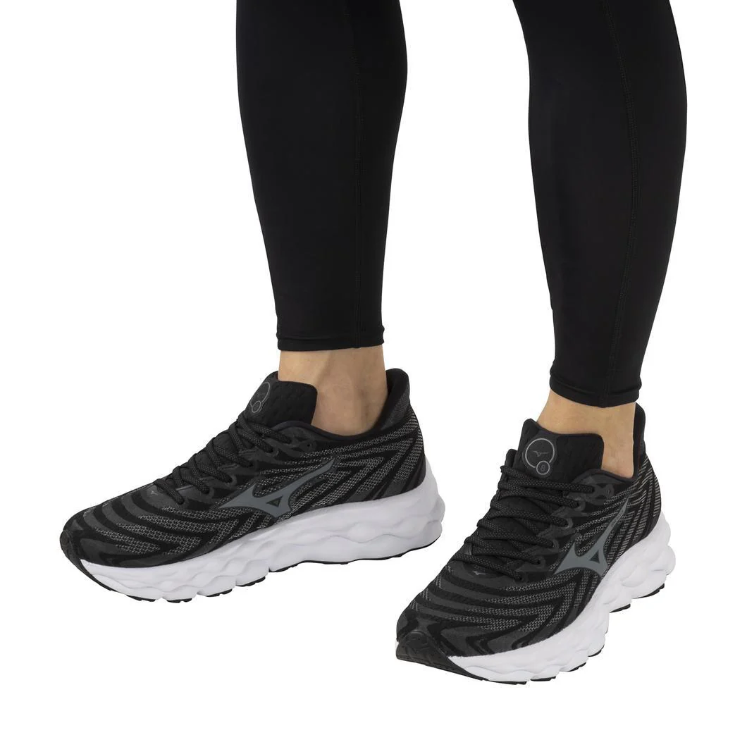 Mizuno Wave Sky 8 Men's Running Shoes - Image 10