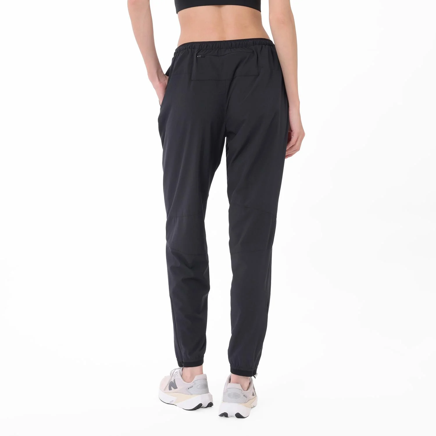 New Balance RC Essentials Women's Jogger - Image 2