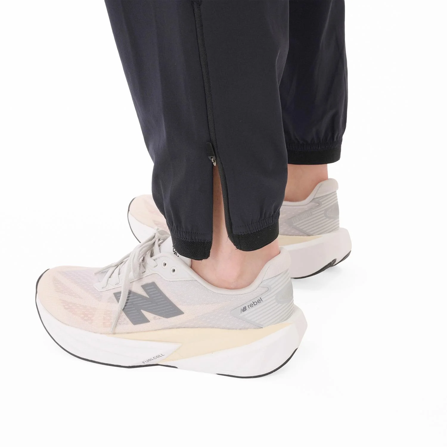 New Balance RC Essentials Women's Jogger - Image 3