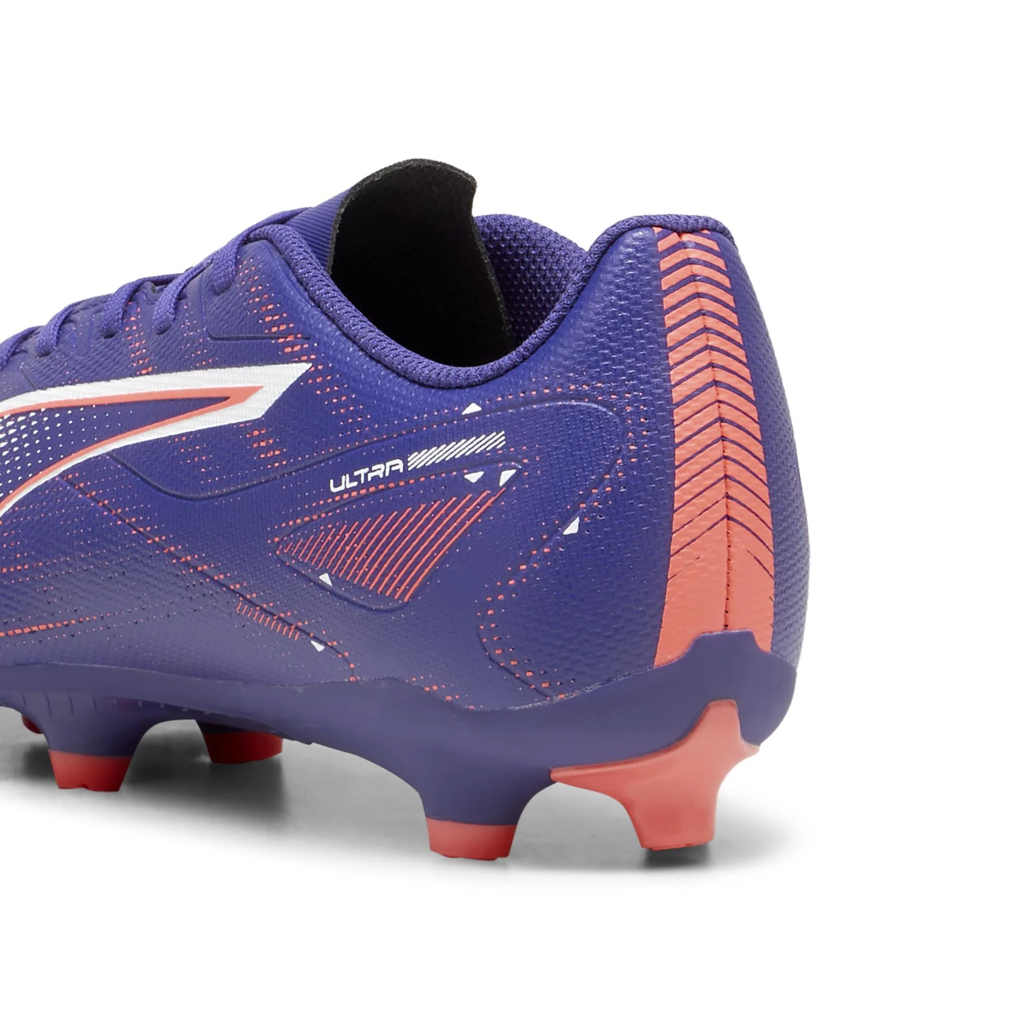 Puma Ultra 5 Play FG/AG Women's Soccer Cleats - Image 6