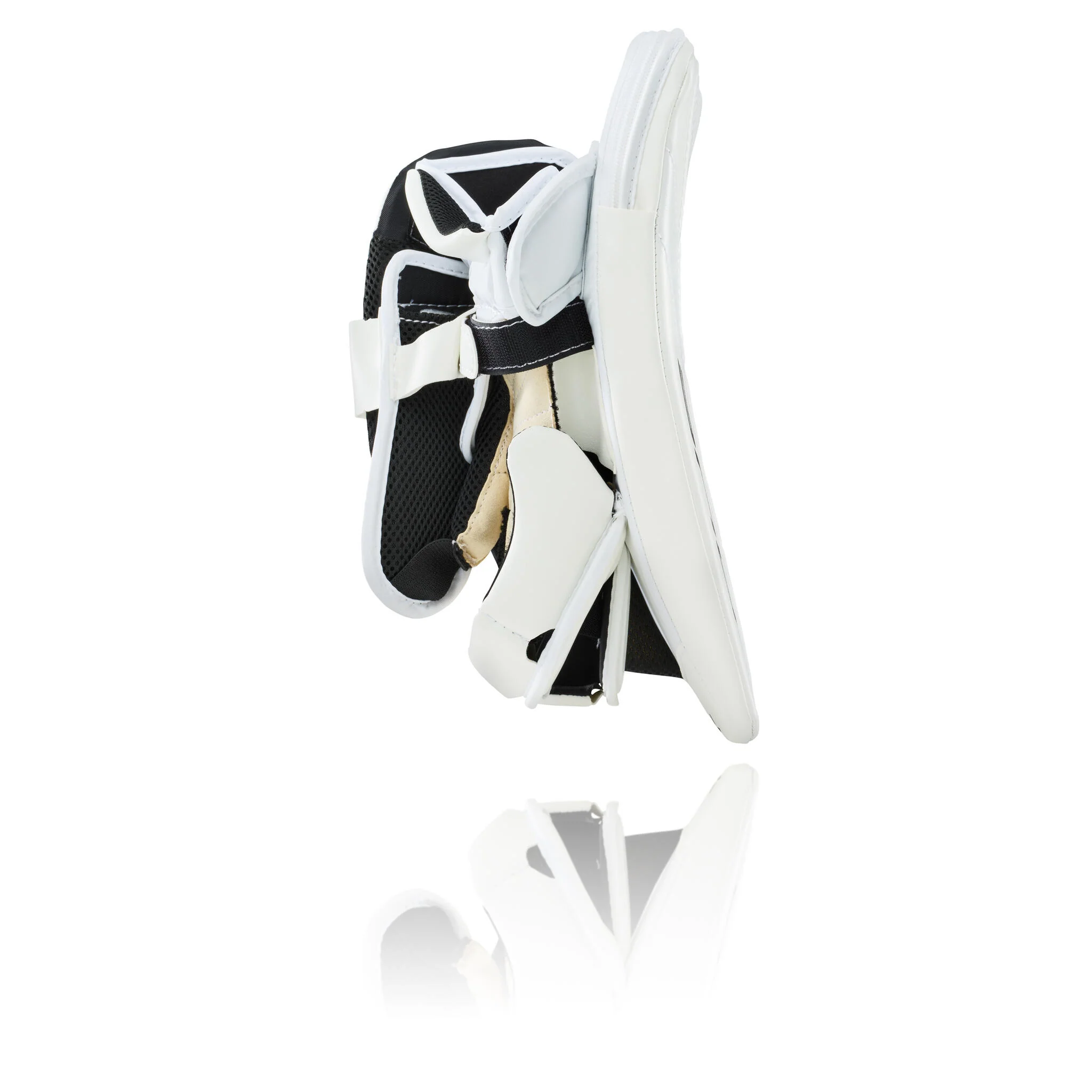 True Hockey Catalyst Junior Goalie Blocker (2025) - Image 7