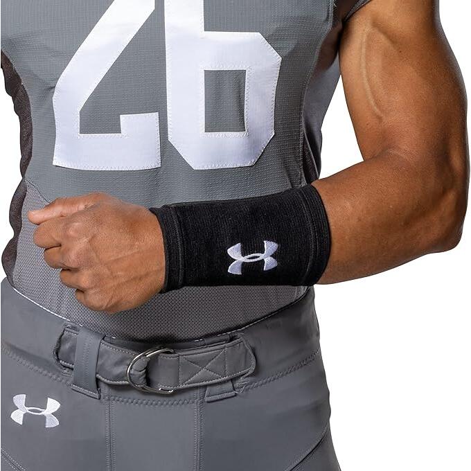 Under Armour 3-Window Wristcoach - Image 3