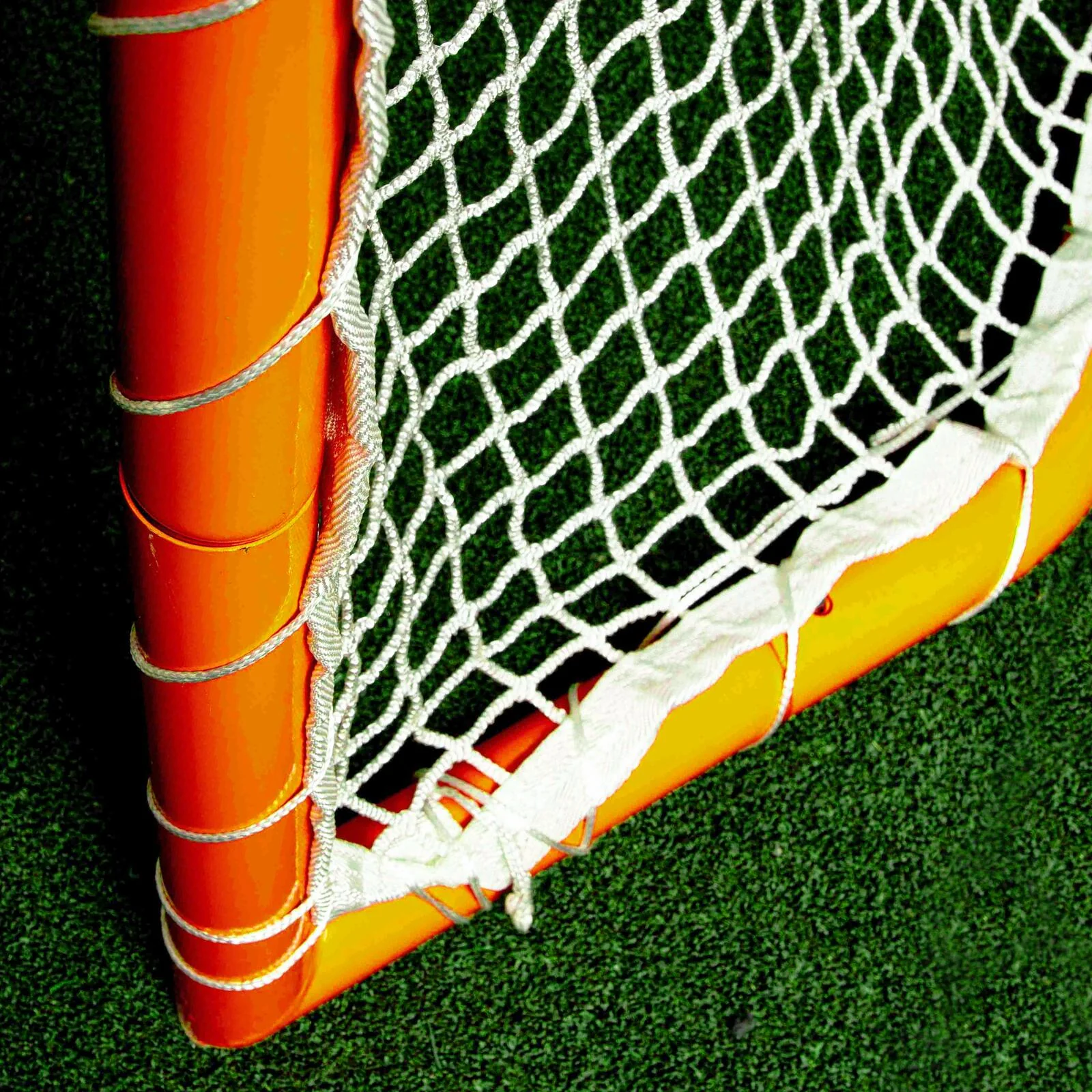 Warrior 4 x 4 Box Lacrosse Goal - Image 3