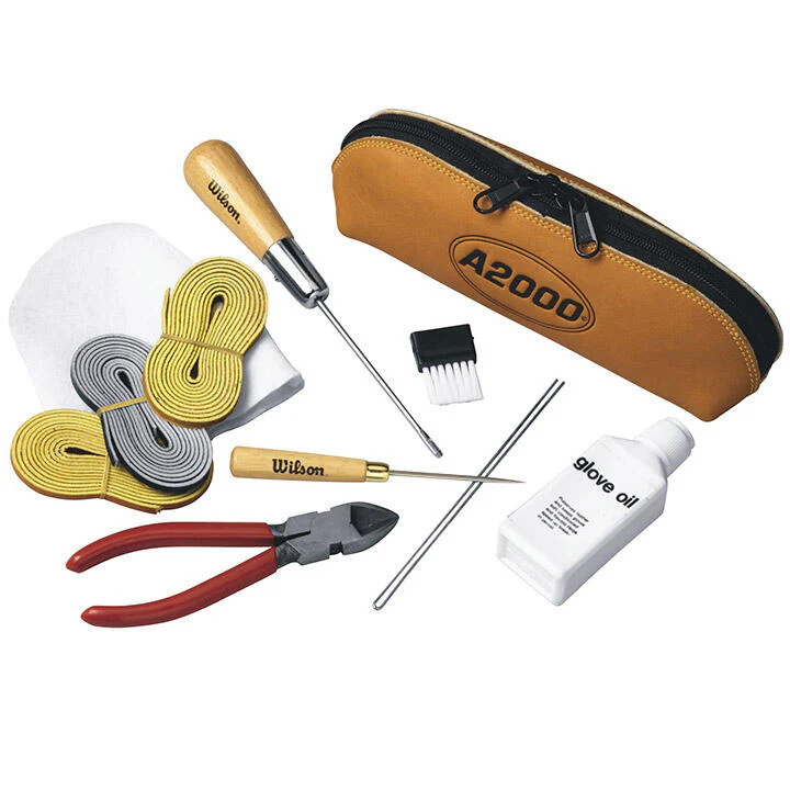 Wilson A2000 Glove Care Kit - Image 2